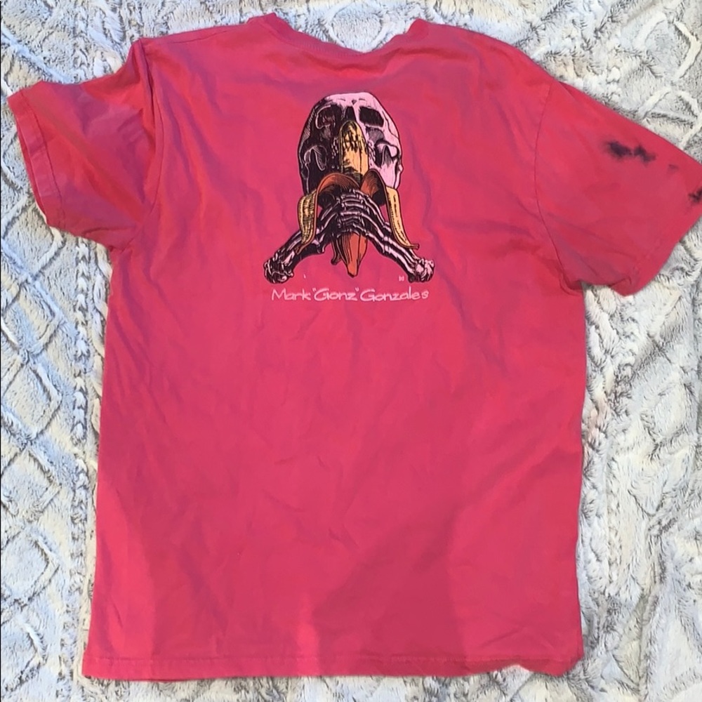 Large tee - Picture 2 of 3